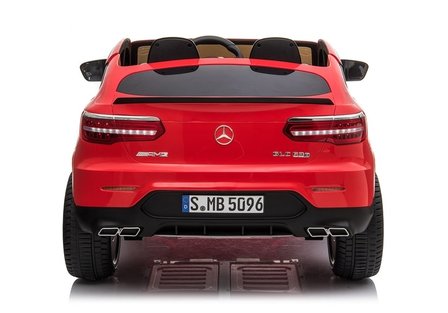 Elektrische Kinderauto Mercedes Benz GLC 63 S Rood 2 Persoons 12V Met Afstandsbediening FULL OPTIONS