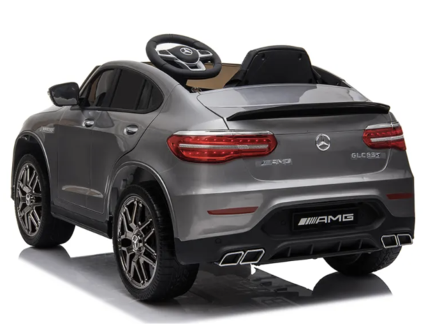 Elektrische Kinderauto Mercedes Benz GLC 63 S Zilver 12V Met Afstandsbediening FULL OPTIONS